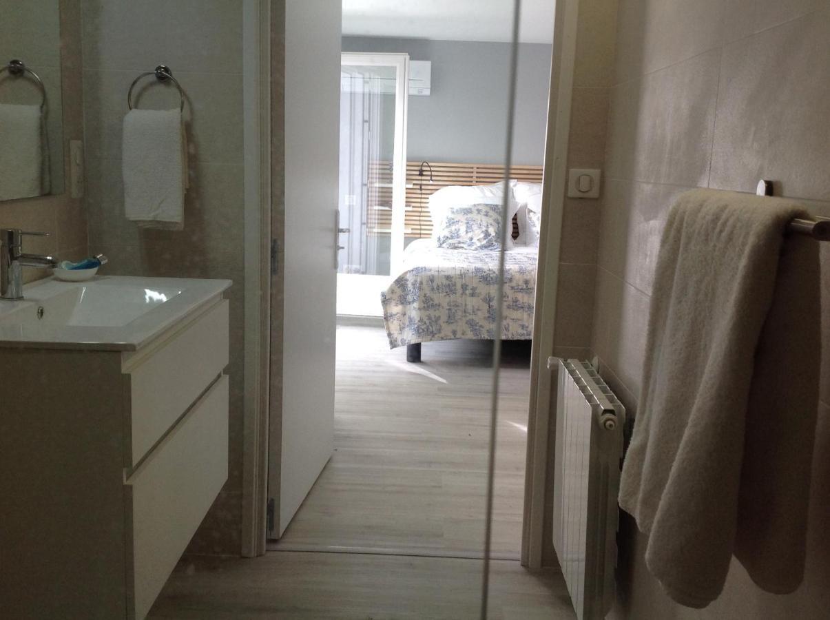 Chambre Double Avec Salle De Bain Privative อองดาเย ภายนอก รูปภาพ