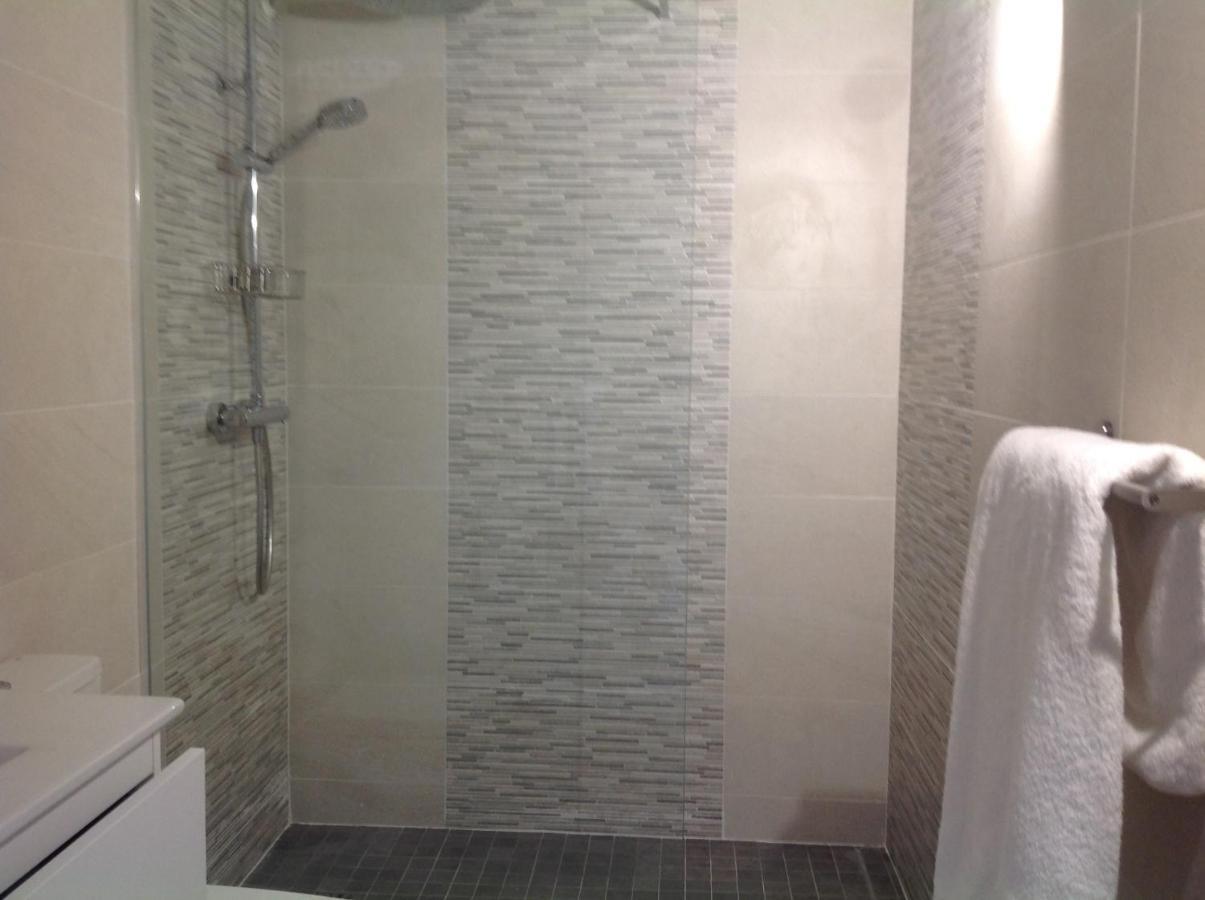 Chambre Double Avec Salle De Bain Privative อองดาเย ภายนอก รูปภาพ